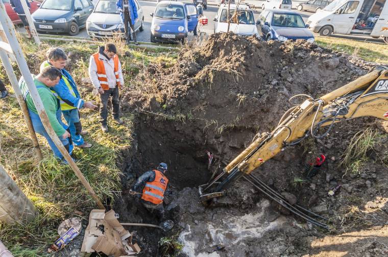 Elnézést kérnek a csőtörések miatt