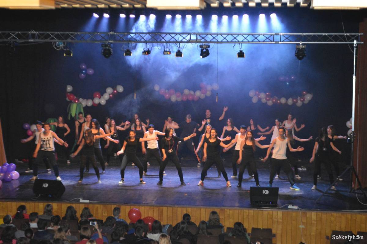 &bullet;  Fotó: Iochom Zsolt