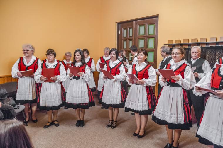 Teljessé vált a Hangulatkeltők ruhatára