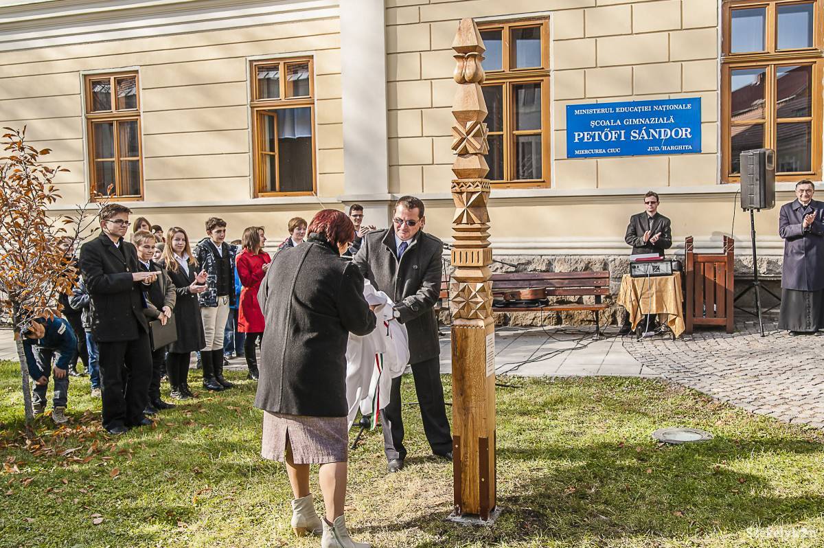 &bullet;  Fotó: Veres Nándor