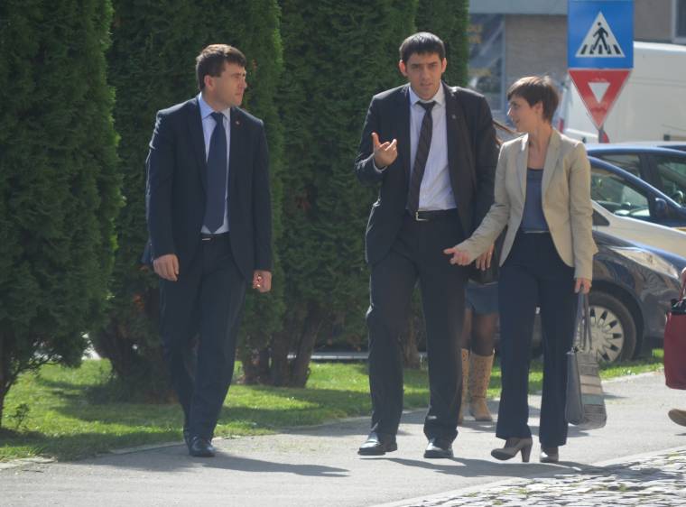 Borbolyék pere: pénzhiány miatt nem tudták előállítani az egyik vádlottat