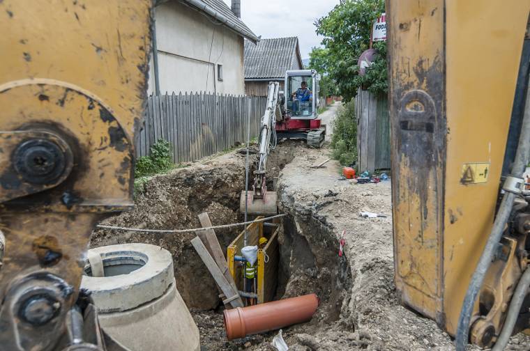 Felmérés a csatornázás reményében Gyergyószentmiklóson