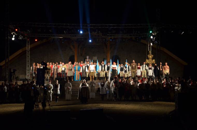 Megelevenedett Csaba királyfi Csíksomlyón