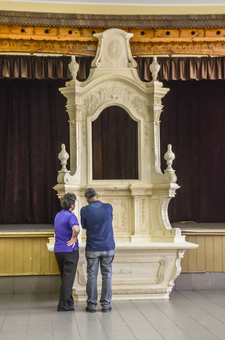 Csíkszentkirályon készült a miskolci templom egyik mellékoltára