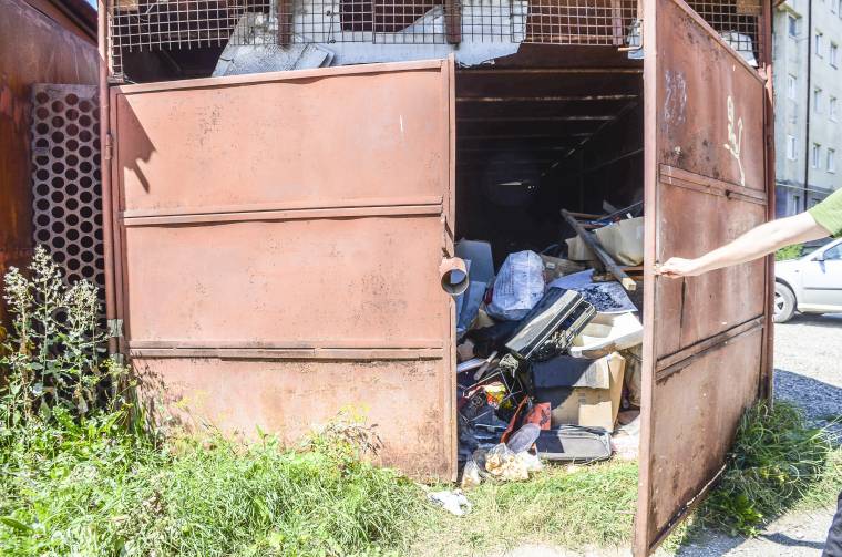 Rendeznék a sepsiszentgyörgyi bádoggarázsok helyzetét