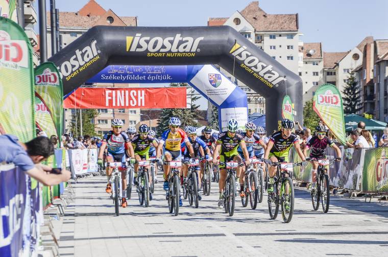 Hegyikerékpár-maraton 230 résztvevővel