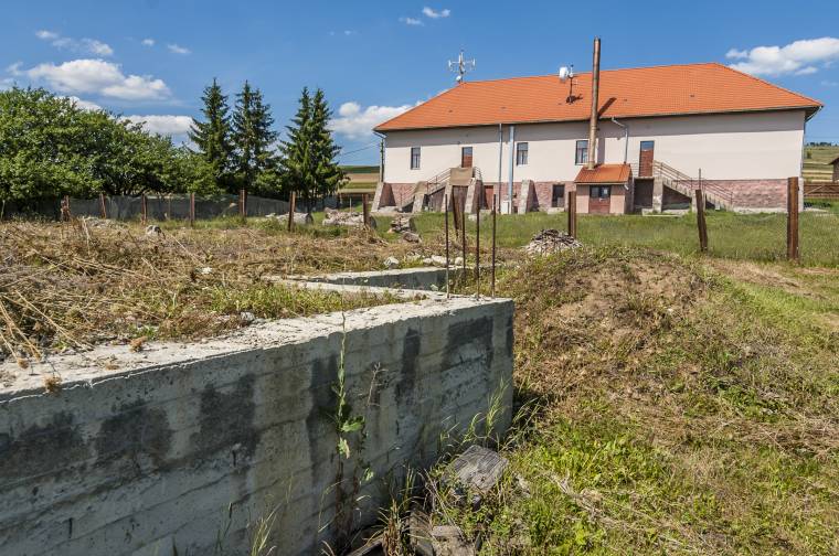 Kivitelező hiányában várni kell a mindszenti napközire