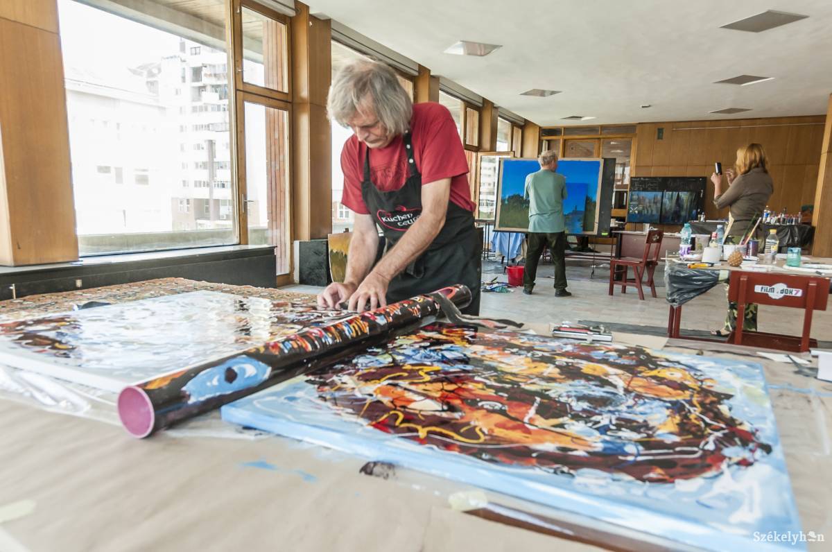 &bullet;  Fotó: Veres Nándor