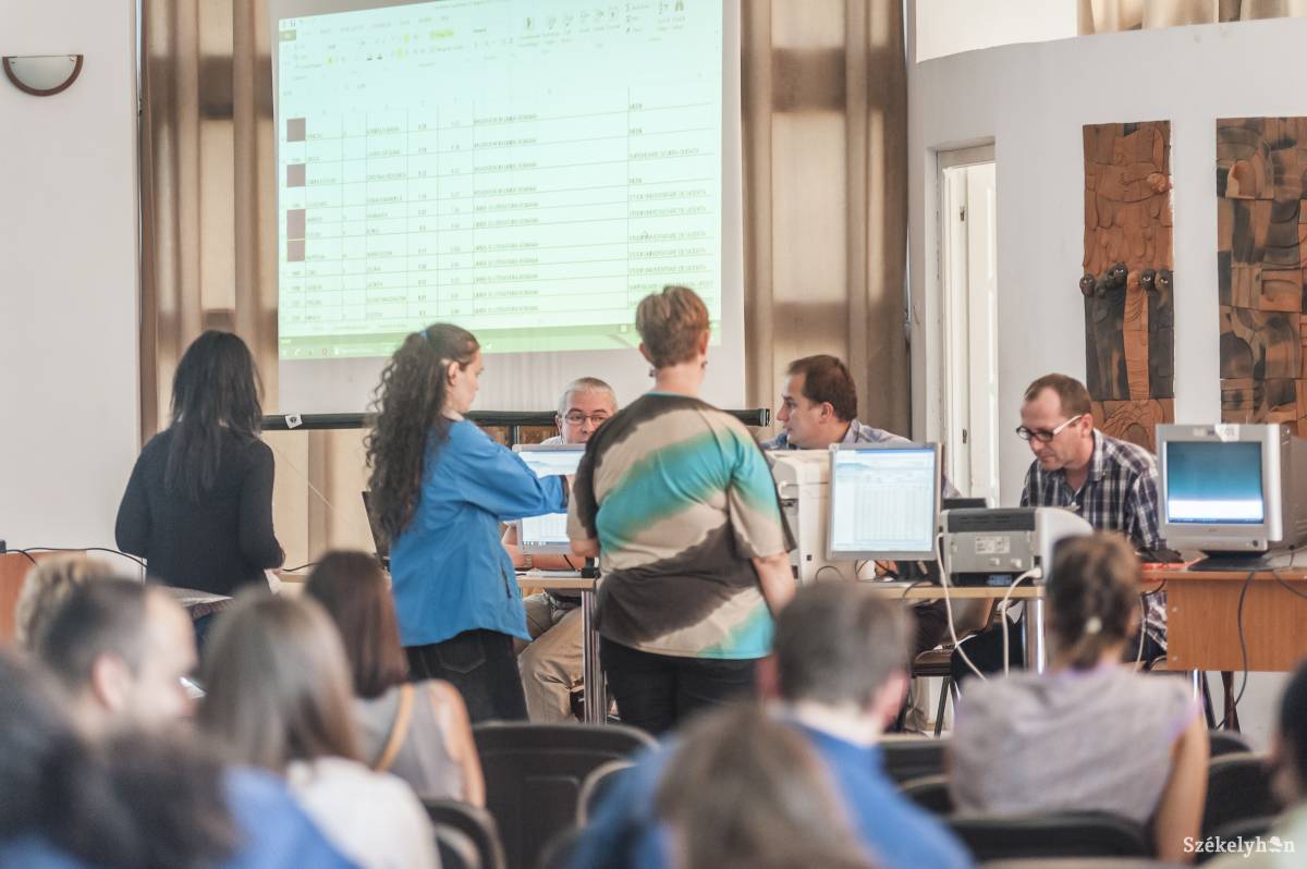 &bullet;  Fotó: Veres Nándor