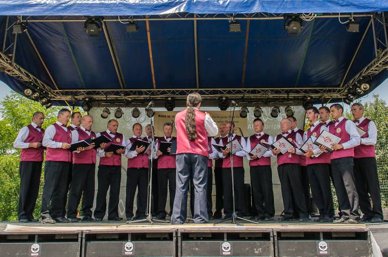 Fellépett a Borzsovai Férfikórus Csíkszentmiklóson