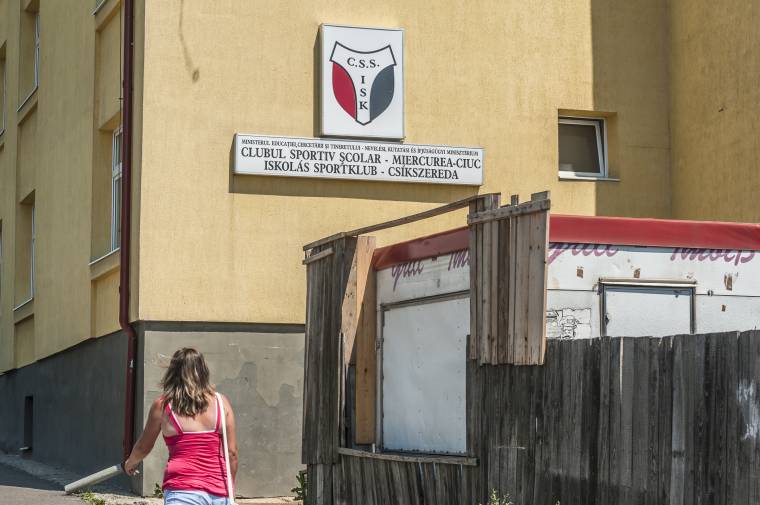 Nincs vakáció a csíki sportiskolánál