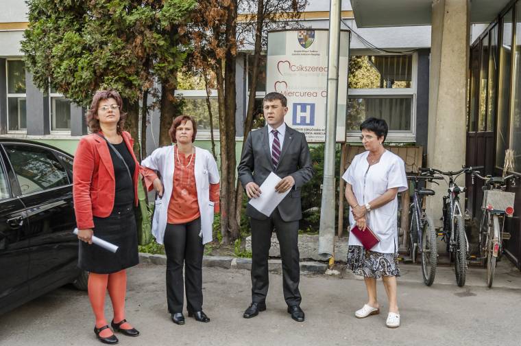 Százhárom állást hirdetnek meg a kórházban