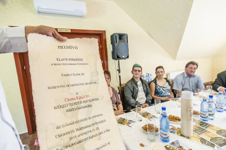Csaba királyfi csángó szereplőkkel