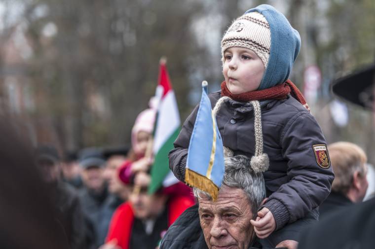 Hideg lesz március 15-én