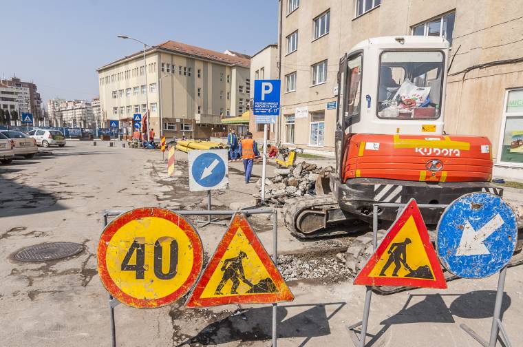 Felújítás követi a gázvezetékcserét