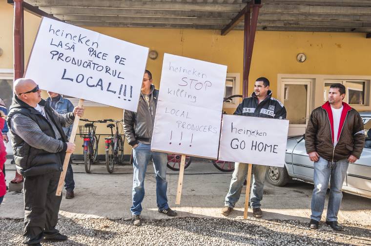 „Ne pereld a kisebbet! Ne vedd el a kenyeret!”