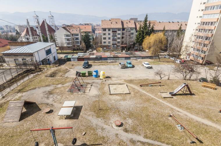 Van igény a csíkszeredai parkolóházra