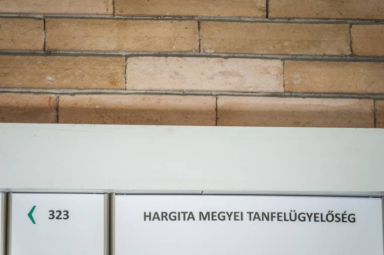 Vizsgát szerveznek a tanfelügyelői állásokra