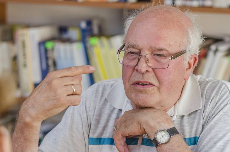 Könyv a sorsfordulók rítusairól