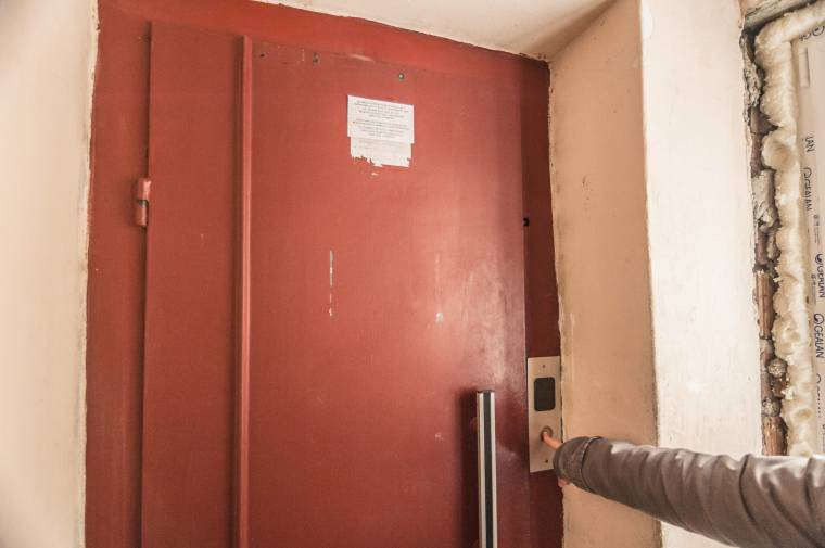 Felújítják a lifteket, ahol szükséges pedig új felvonót vásárolnak a sepsiszentgyörgyi tömbházakban