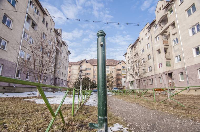 Folyamatosan javítani kell a kukákat