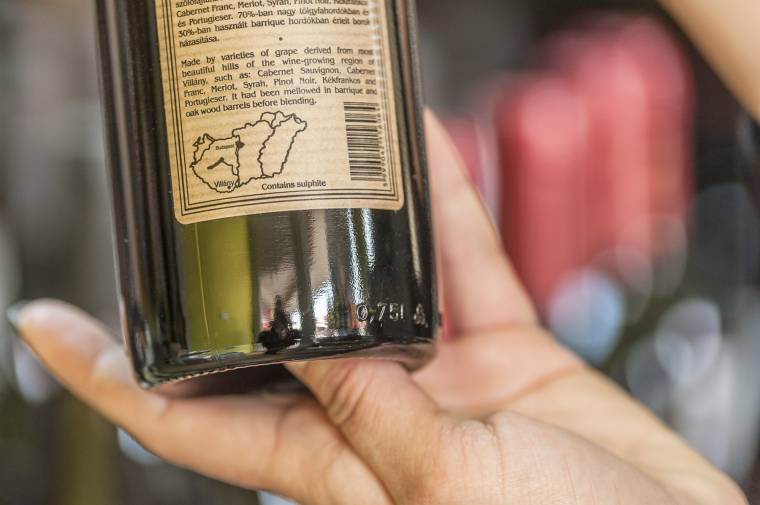 Közösen készítik el az Összetartozás borát a Kárpát-medence magyar borászai