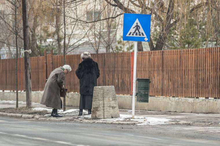Felháborítja a nyugdíjasokat a honatyák speciális juttatása