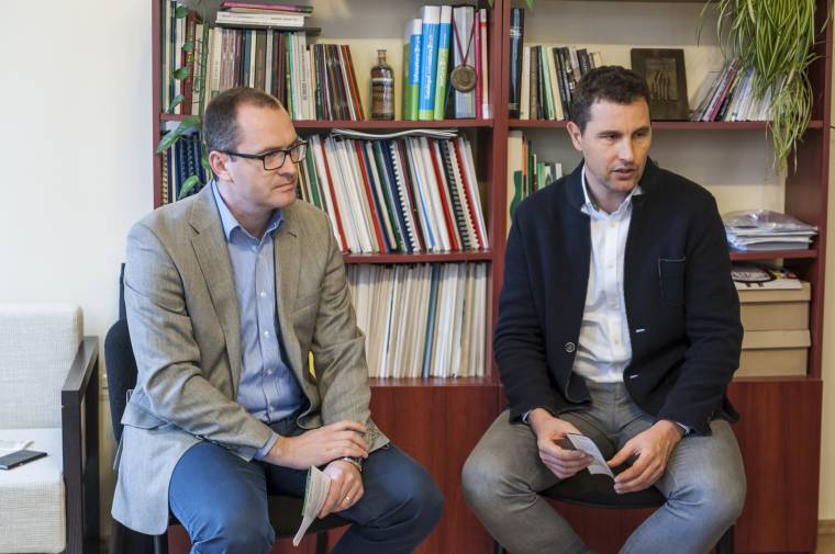 Bemutatta választási programját Korodi és Tánczos