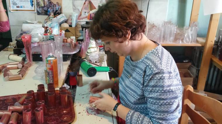 Téli vásárokra készülnek a mozgássérültek