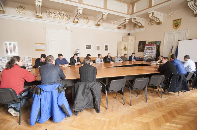 Szóbeli ígéret: fogadják Bukarestben a székelyföldi küldöttséget