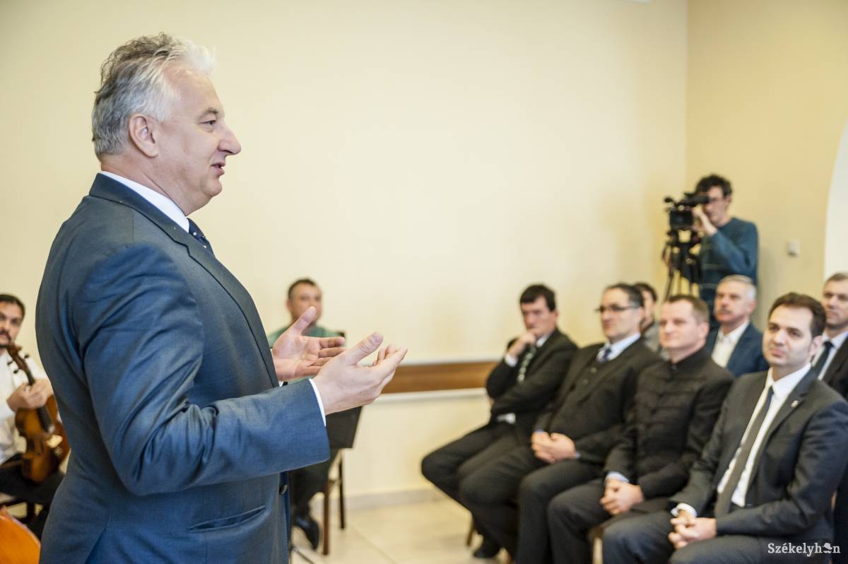 •  Fotó: Veres Nándor