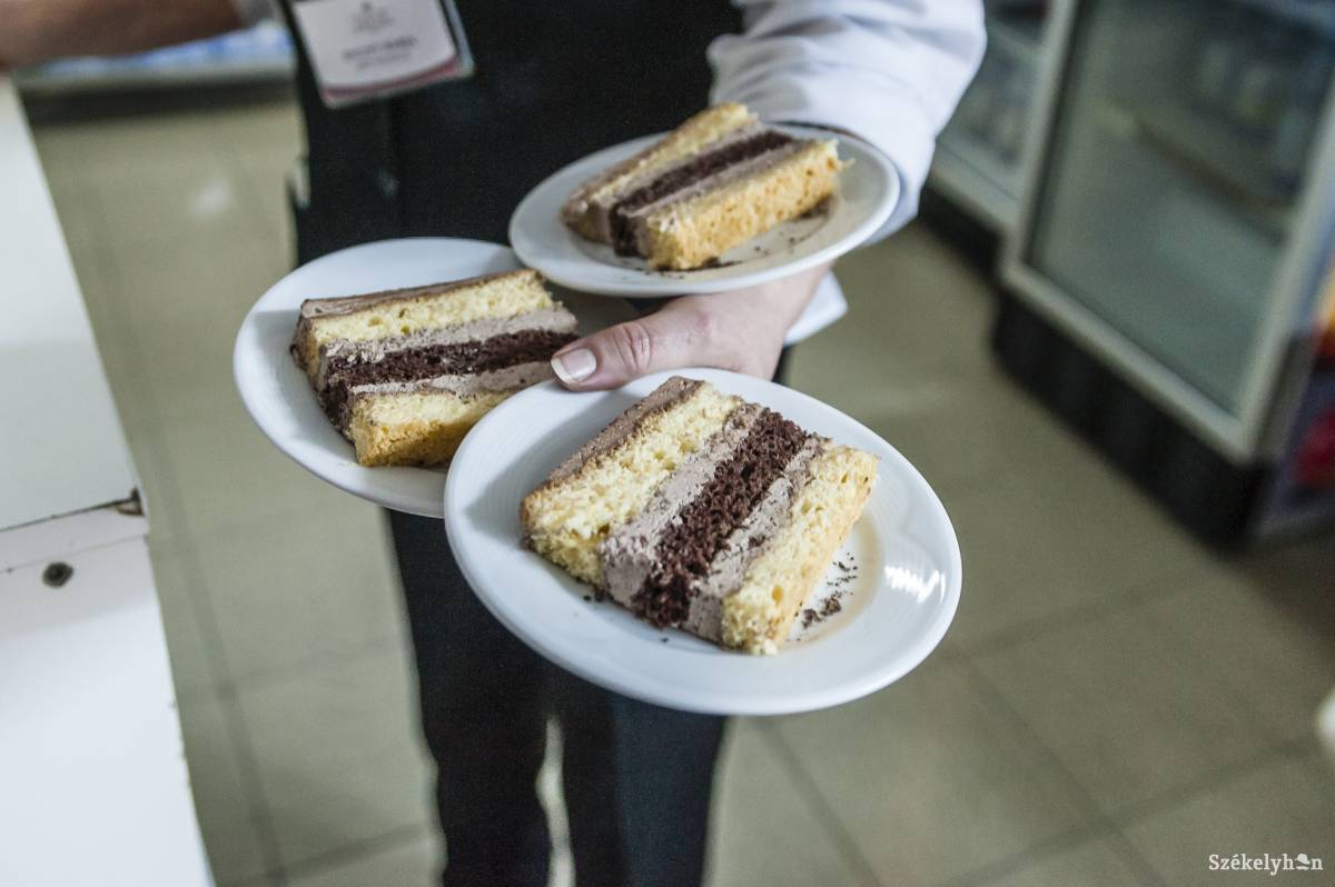 Rendszerszintű. A vendéglátásban is jellemző a feketén foglalkoztatás •  Fotó: Veres Nándor