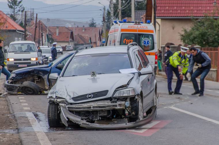 Nem adta meg az elsőbbséget