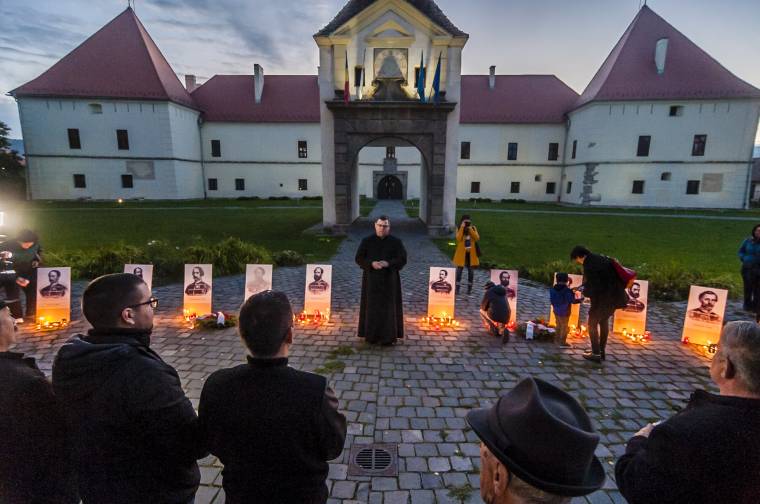 Két helyszínen emlékeztek Csíkszeredában az aradi vértanúkra