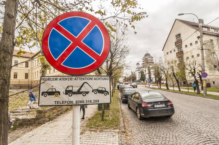 Egyelőre nem lesz pótdíj és büntetés szabálytalan parkolásért