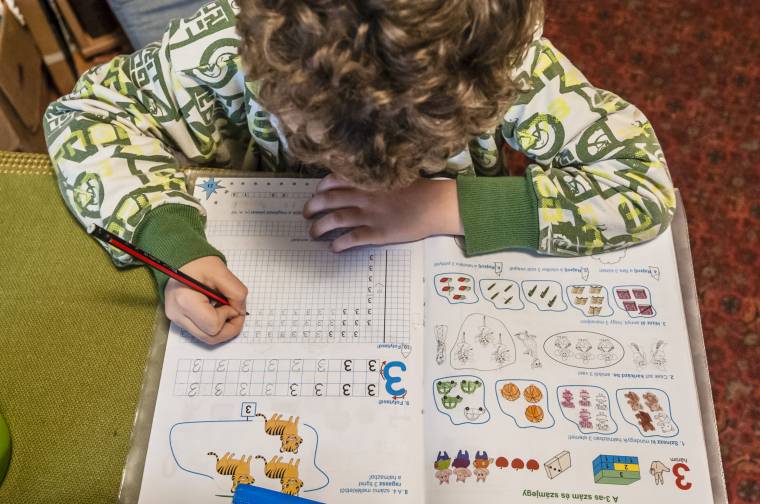 Tilos a házi feladat büntetésként való alkalmazása