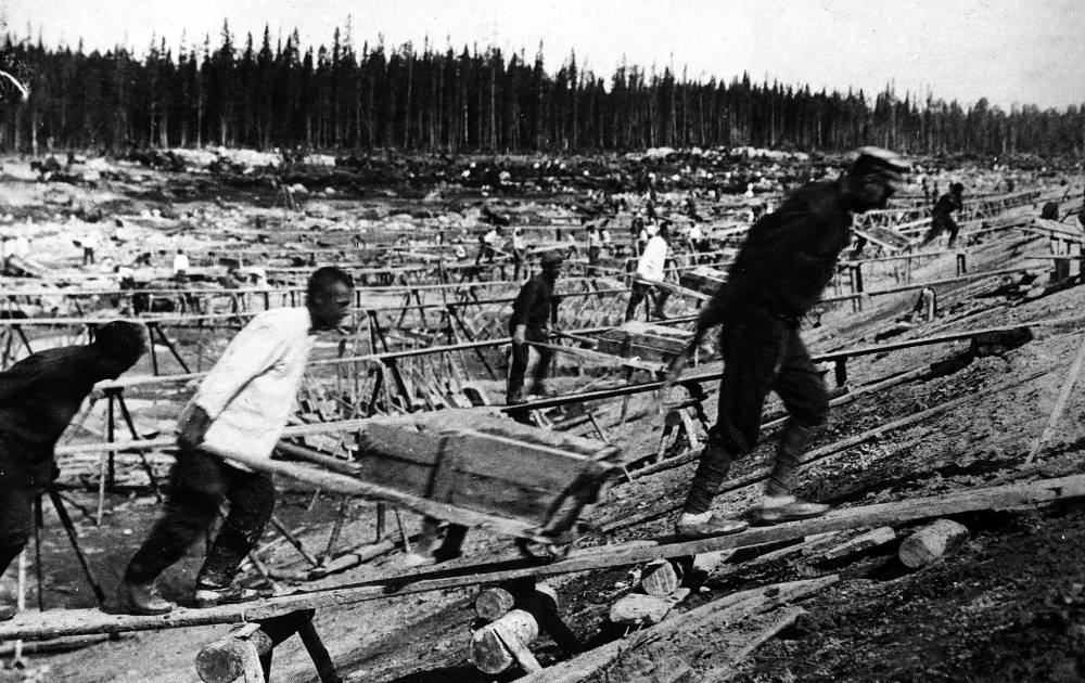 •  Fotó: magyarokagulagon.hu