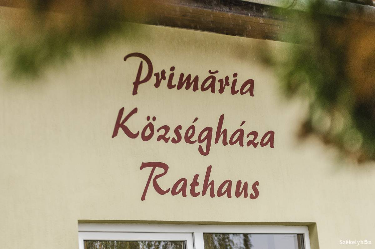 Biztos a váltás két csíki és három udvarhelyszéki község élén. Képünk illusztráció •  Fotó: Gecse Noémi
