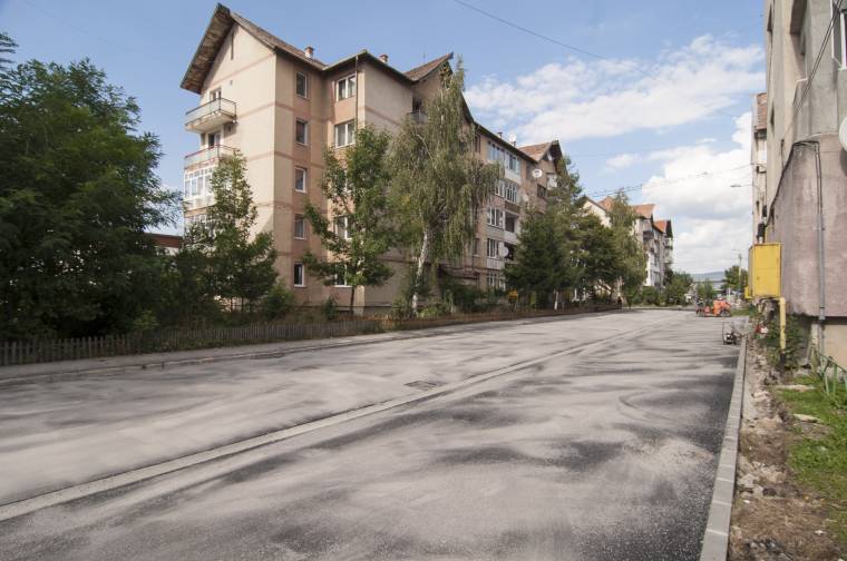 Ennyit költenek út-, járda- és parkolójavításokra Csíkszeredában