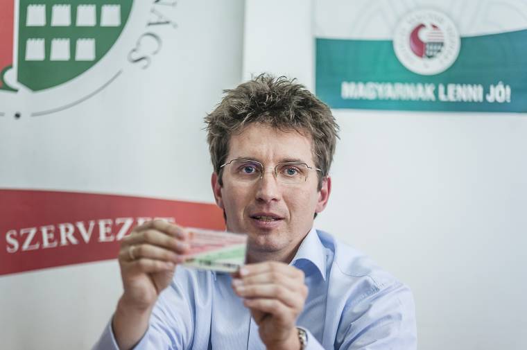 Az EMNT is segít a kvótanépszavazásban