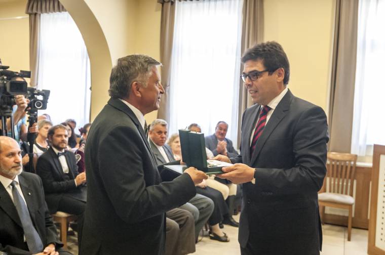 Magyar állami kitüntetéseket adtak át a csíkszeredai főkonzulátuson