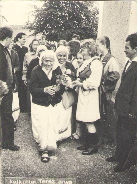 Csíkszeredában is járt az immár szentté avatott Teréz Anya