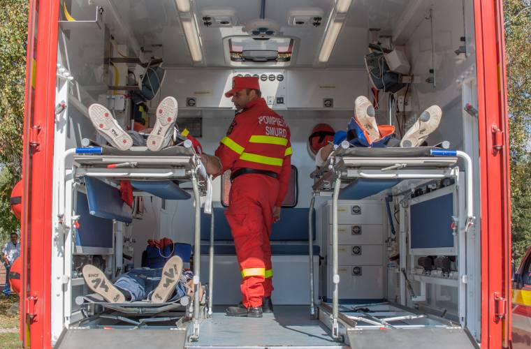 Menekítés a „lángoló” kórházból