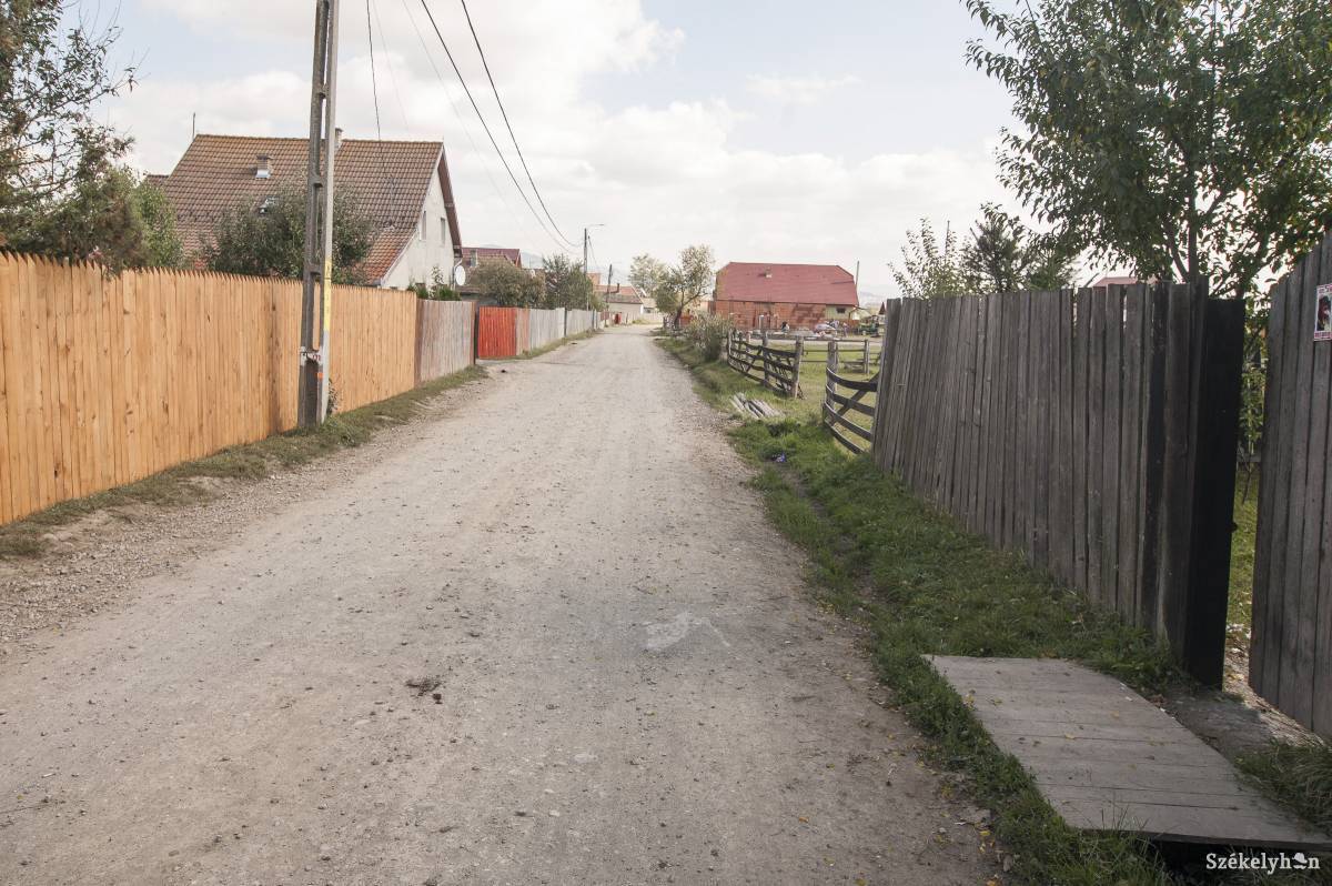 A csibai szennyvízhálózat elkészítésére még várni kell •  Fotó: Veres Nándor
