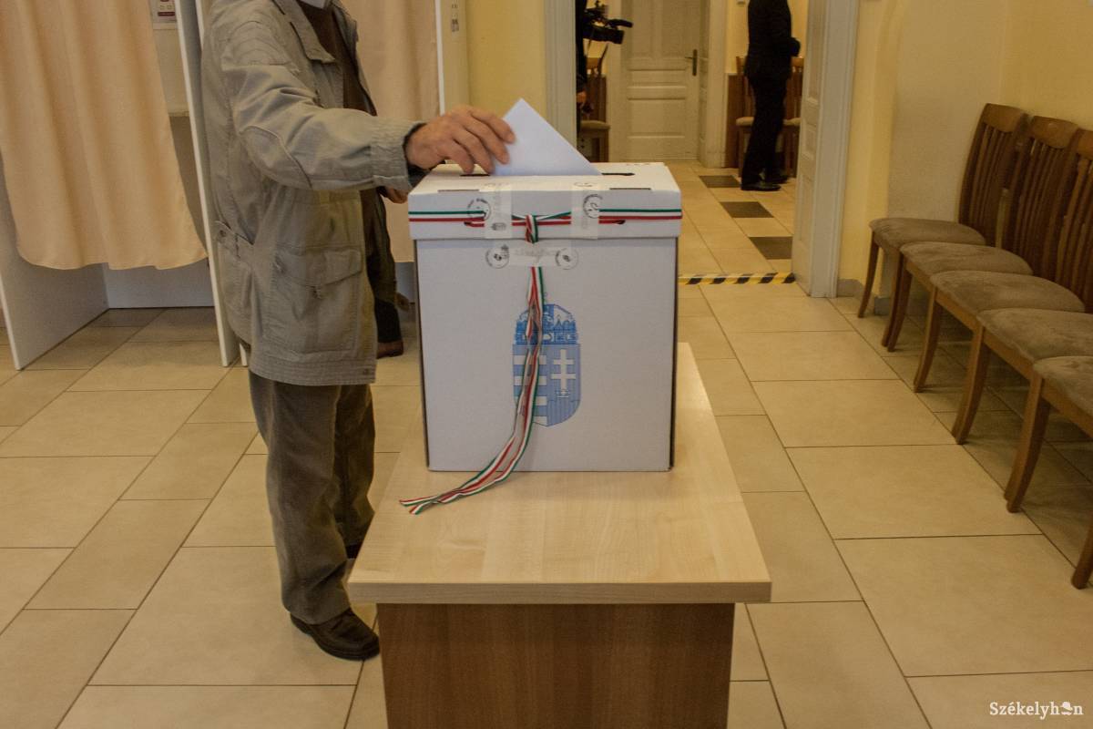 &bullet;  Fotó: Pinti Attila