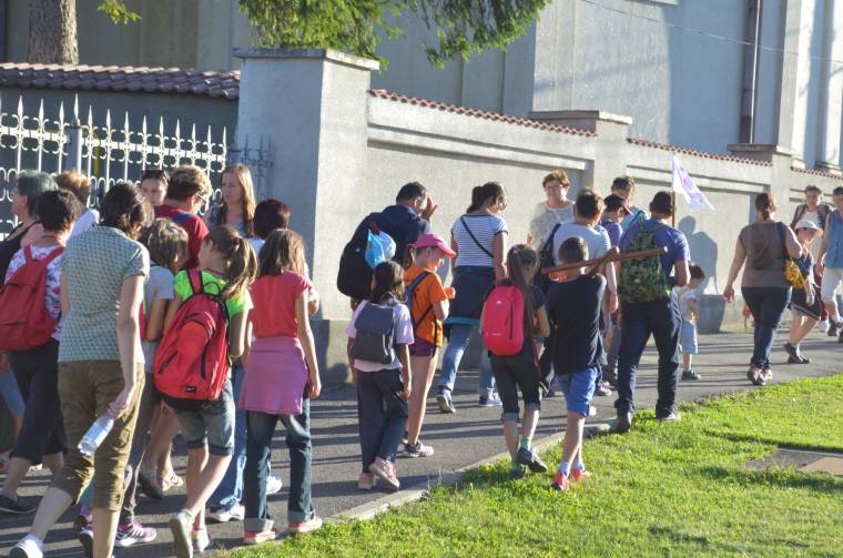 A gyermekáldásért zarándokoltak