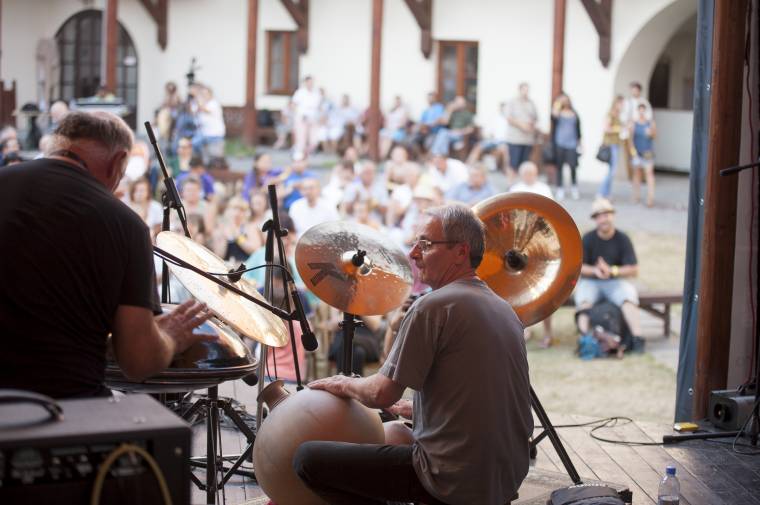 Ismét Dob-bantanak a Mikó-várban