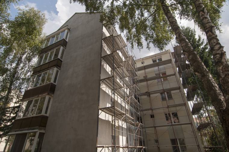 Helyi cég fejezi be a csíkszeredai tömbházak hőszigetelését