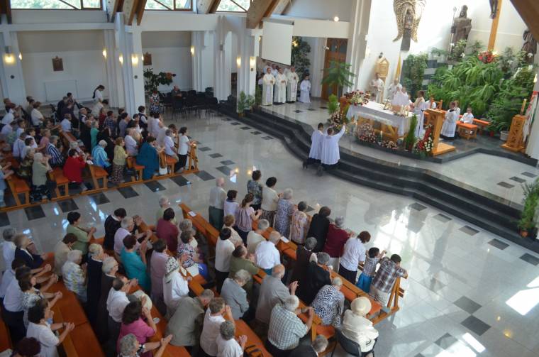 A kicsapongó élettől az igaz hit védelméig