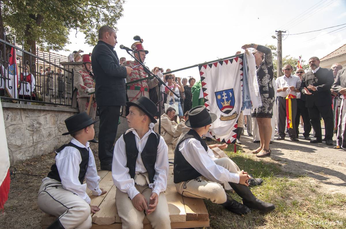 Hagyomány, szentkirály, csíkszentkirály, Székely Ernő, program, Szent király szövetség